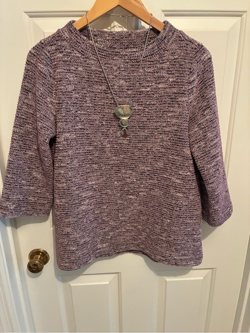 LOFT Knit Round Neck Sweater Top in Heathered Rose and Black, Small